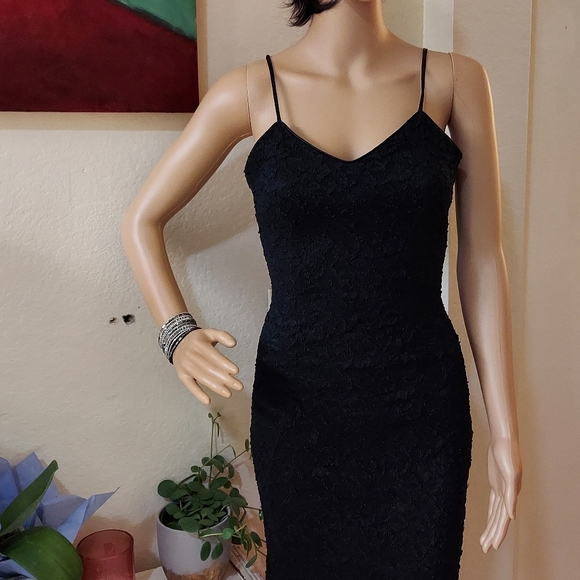 LBD - Picture 4 of 7